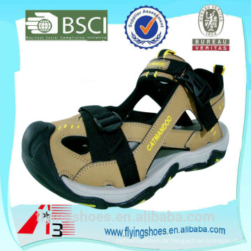 Duang! Hochwertige neue Design-Männer Sport-Sandalen